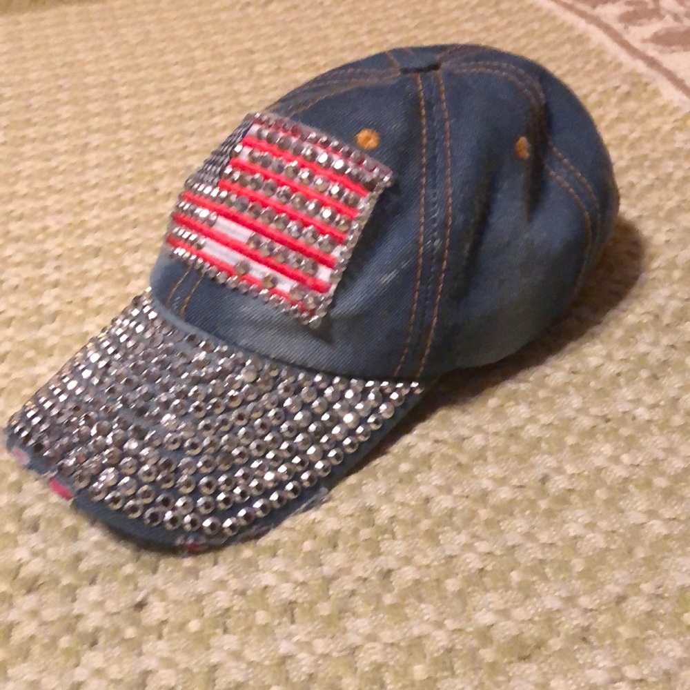 Hat - Picture 3 of 3